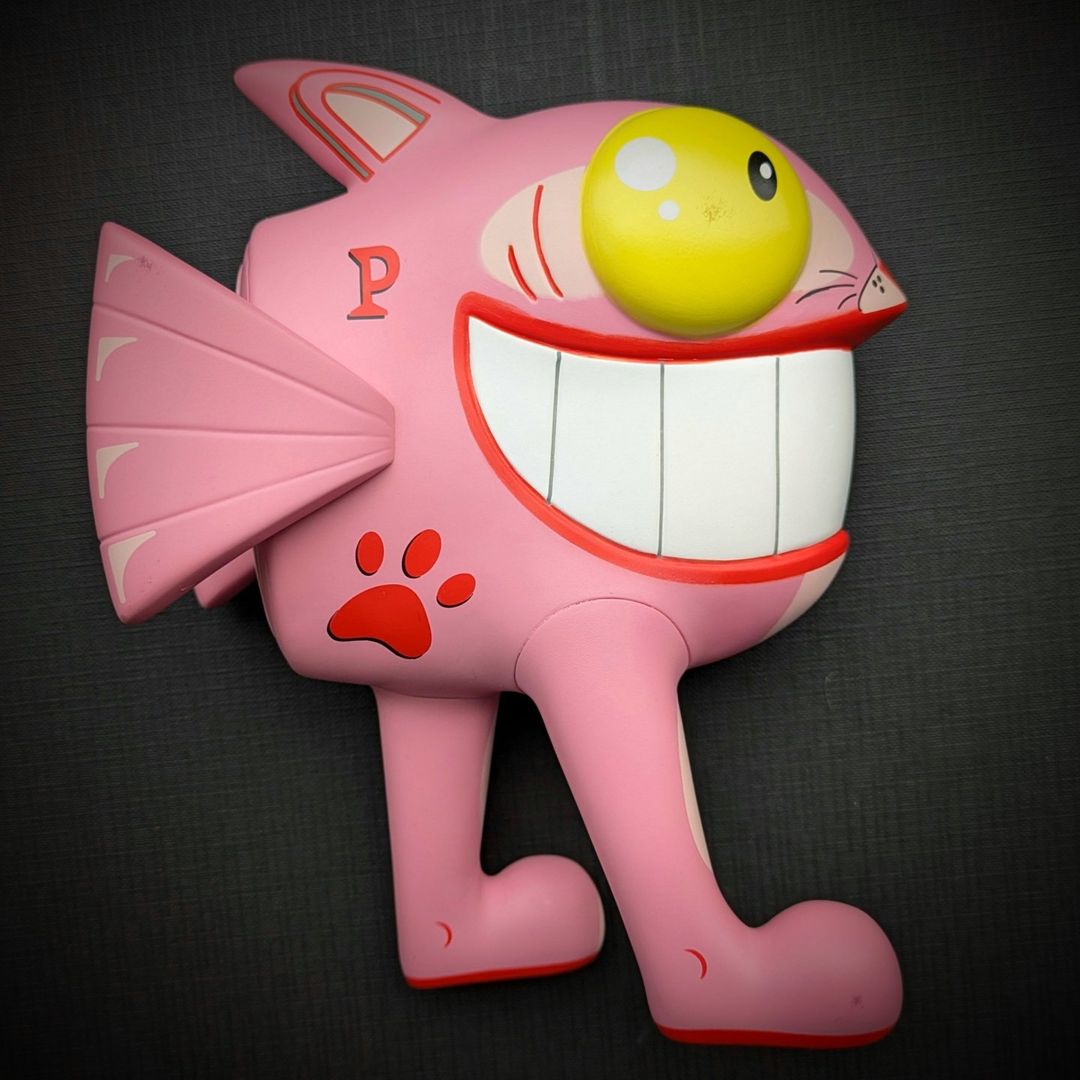 Pez - The Walking Fish (Pinky variant) (Art Toy)