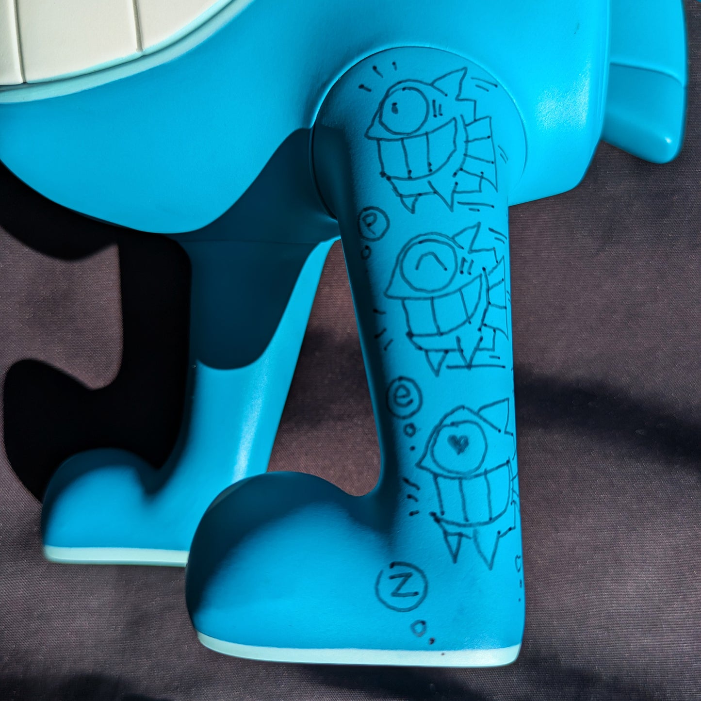 Art Toy "Walking Fish (Blue classic Edition)" by Pez (hand-finished detail)