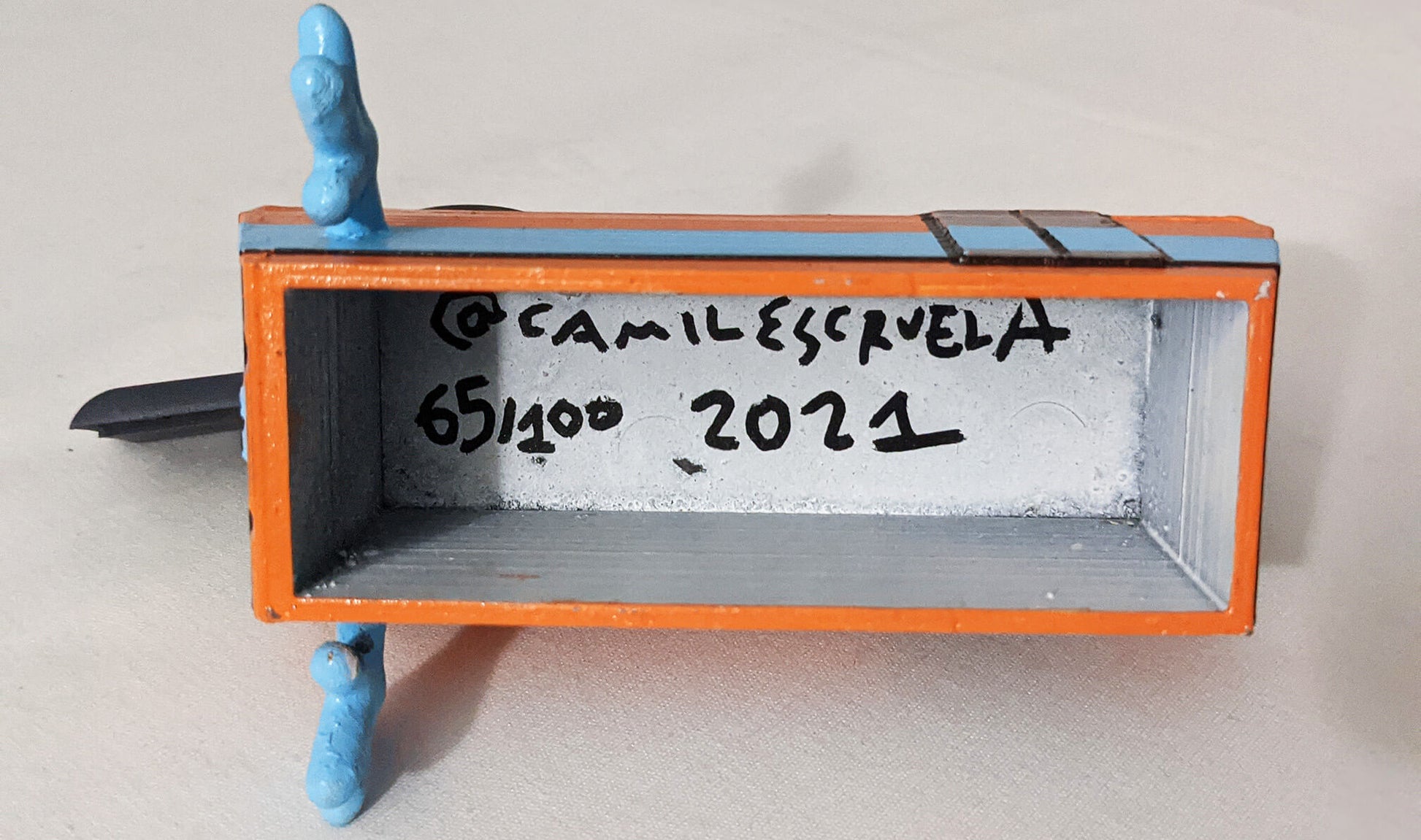 @camilescruela - Mexico D.F. Metro art toy interior