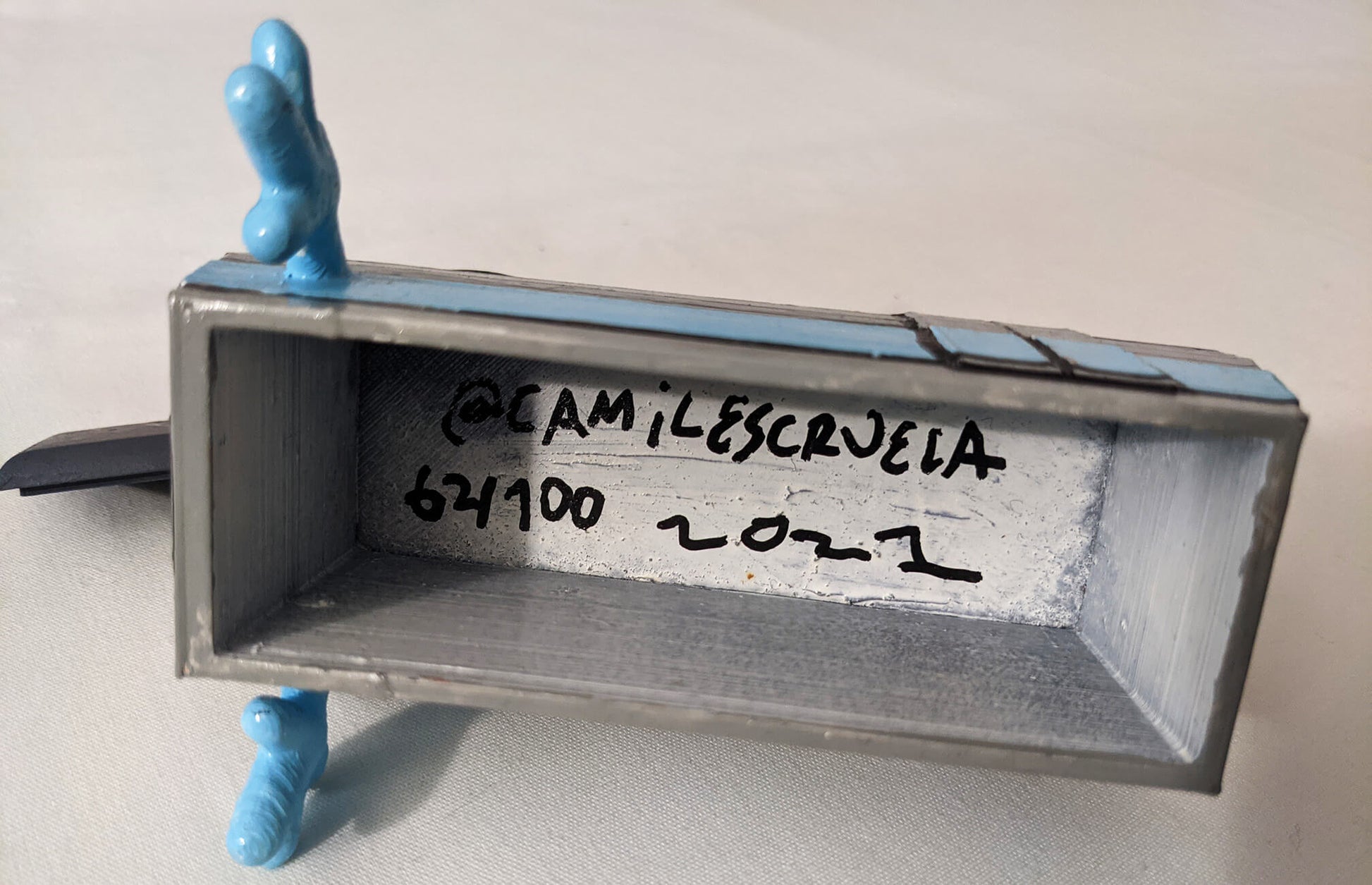 camilescruela New York Metro 3D figure (interior).