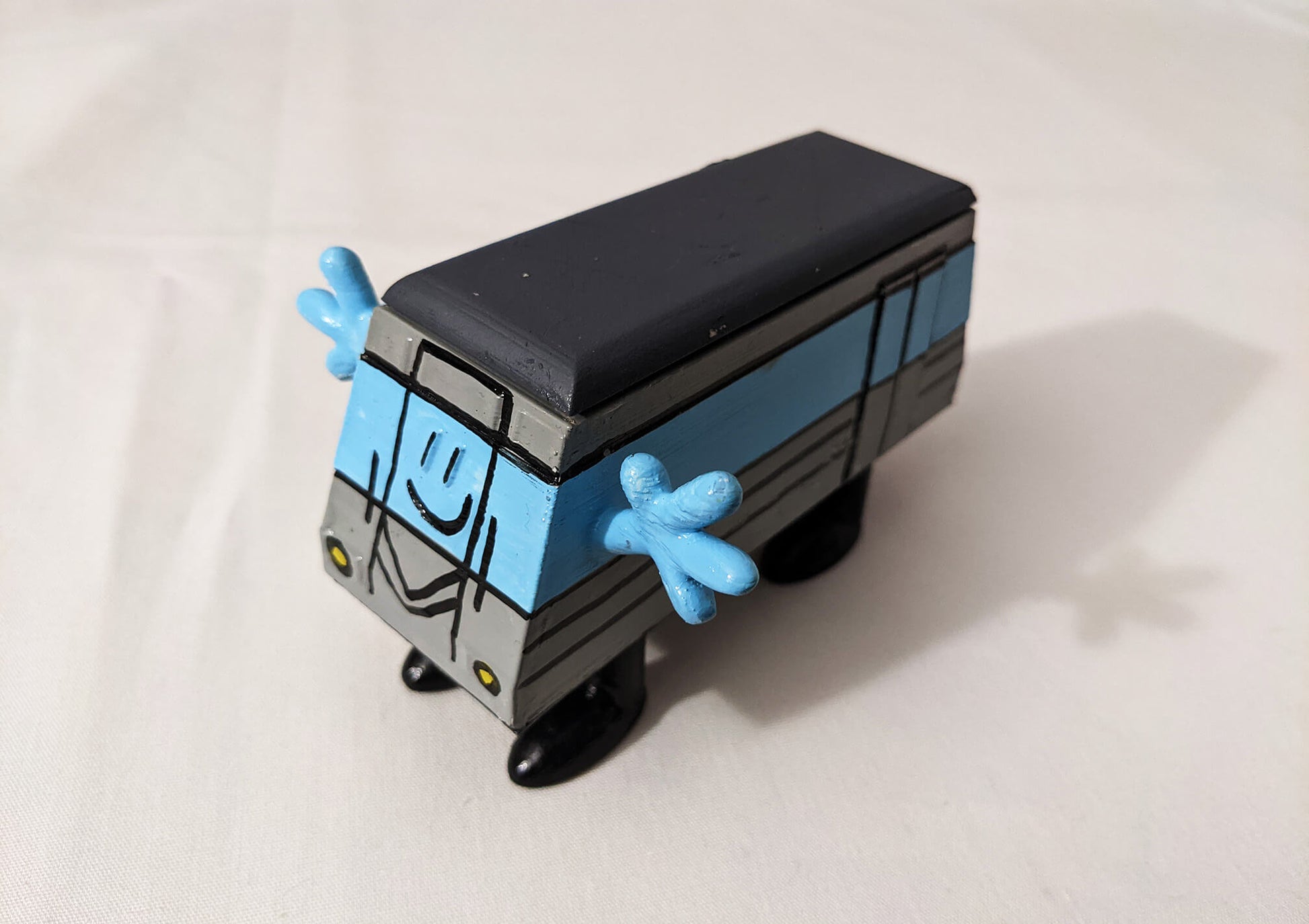 @camilescruela Art Toy figure "New York Metro (Old school)"