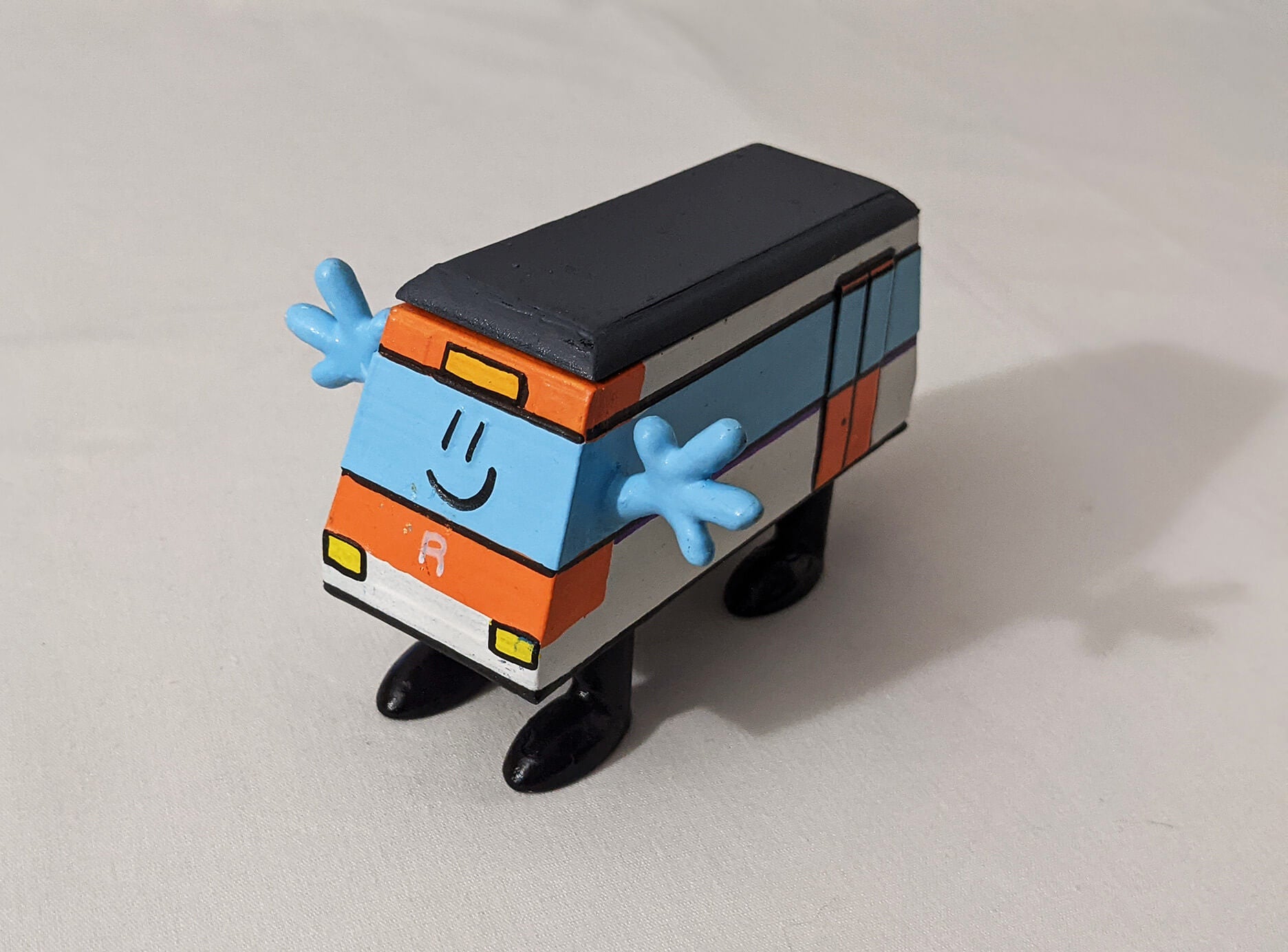 @camilescruela - Rodalies Catalunya art toy