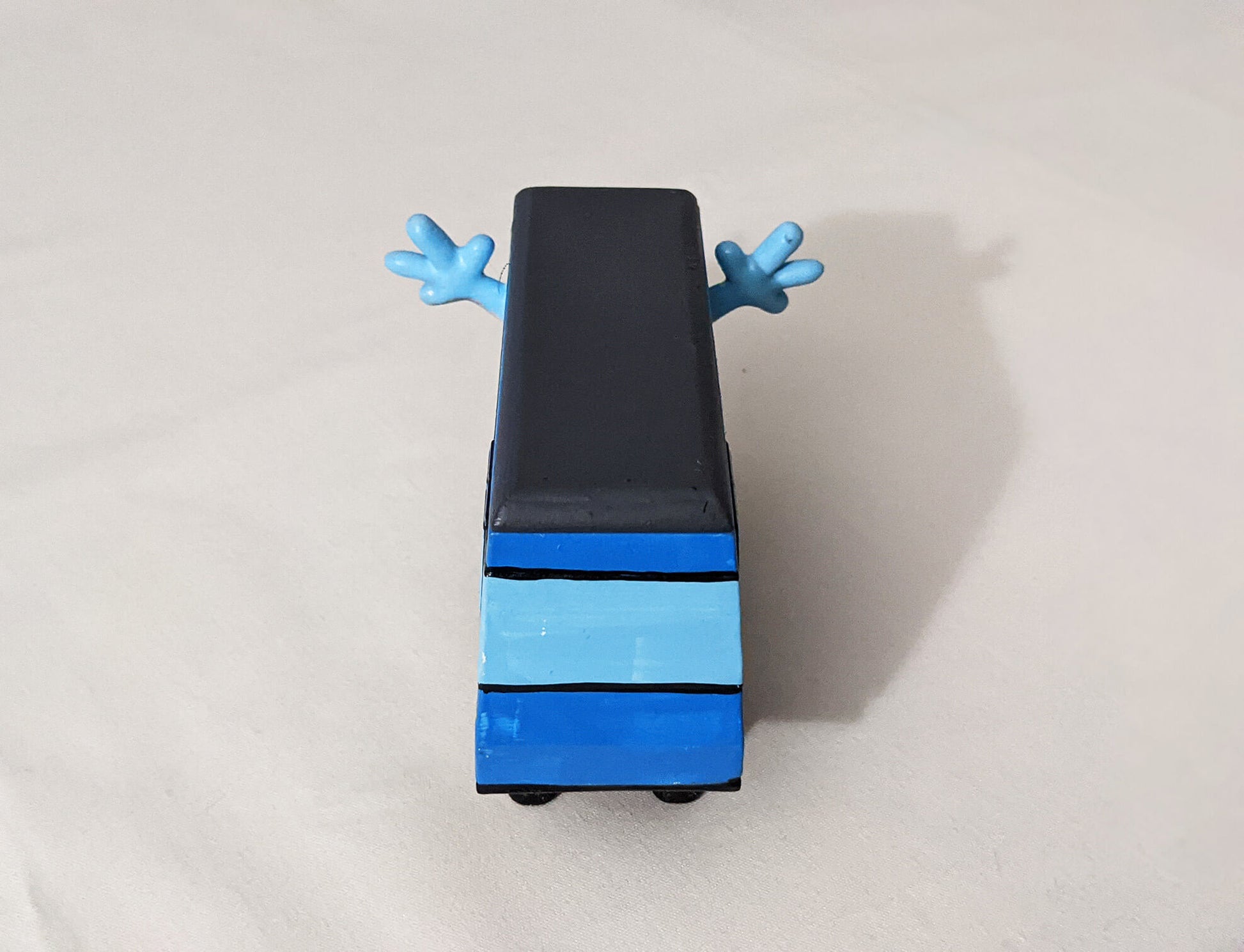 @camilescruela Kiev Metro 3D figure toy (back)