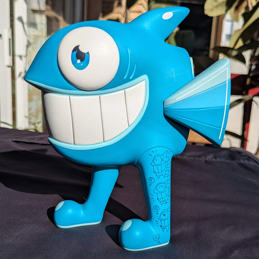 Art Toy "Walking Fish (Blue classic Edition)" by Pez